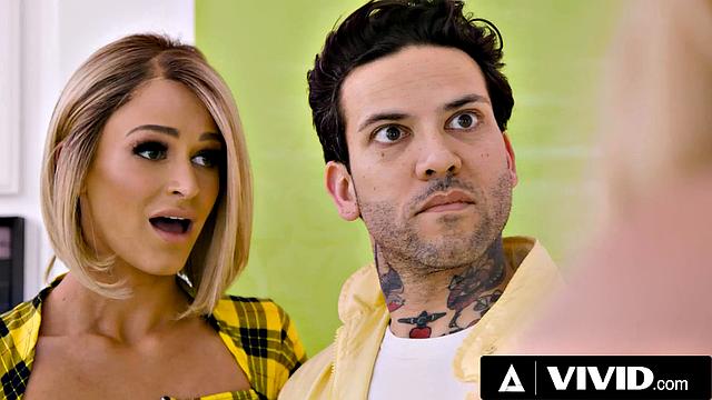 VIVID - Kenzie Taylor And Briana Banks Devour Emma Hix In Hot Lesbian Threesome