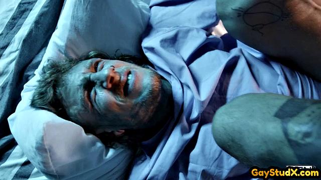 Tattooed muscle jock cockriding lover