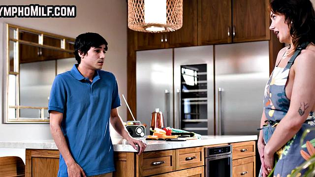 Sexy MILF penetrated by big dick in tight pussy