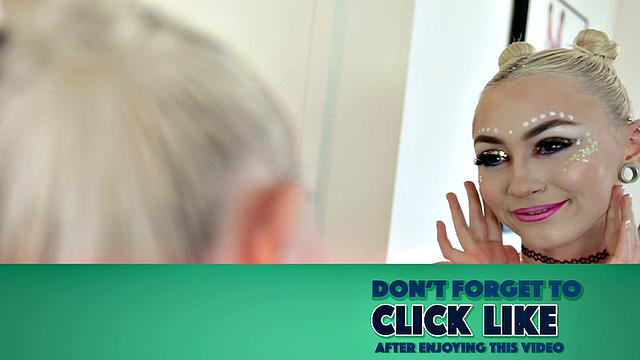 Pussy Raid On Area 51