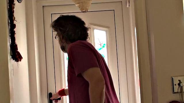 SPASCALSSUBSLUTS - Amber West dommed and in mouth