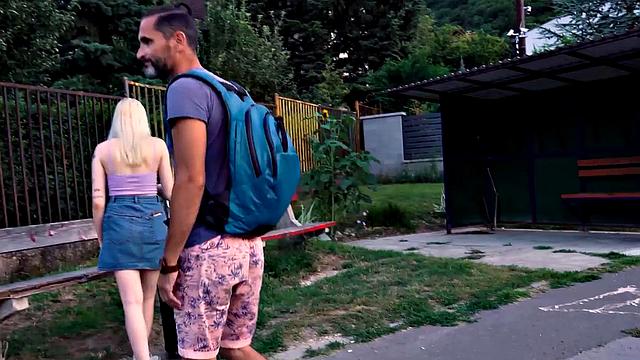 HUNT4K. Experienced man satisfies a guy's blonde GF for cash