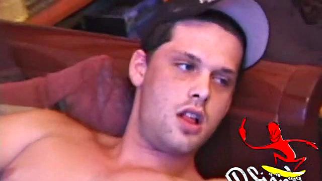 Kalvin Jacks Off With Toy