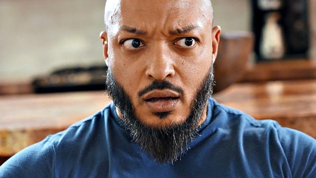 Transgender beauties in threesome fucked by black male dick