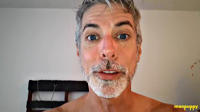 Richard Lennox hooks up with a giant guy and cracks jokes while getting seriously pounded