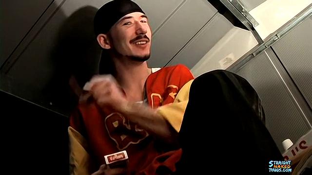 Голые Juggalos дрочат вместе - T и Ноа