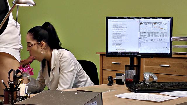 LOAN4K. Rock star hooks up with bank worker to get loan