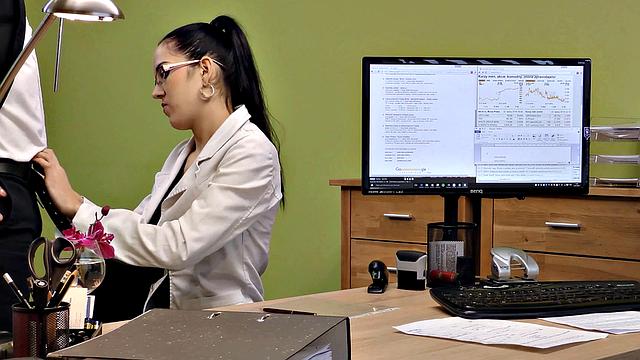 LOAN4K. Rock star hooks up with bank worker to get loan