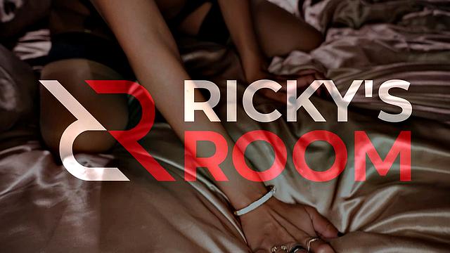 Fucking a Toxic Seductress