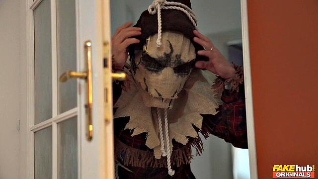 Housemates Halloween Surprise