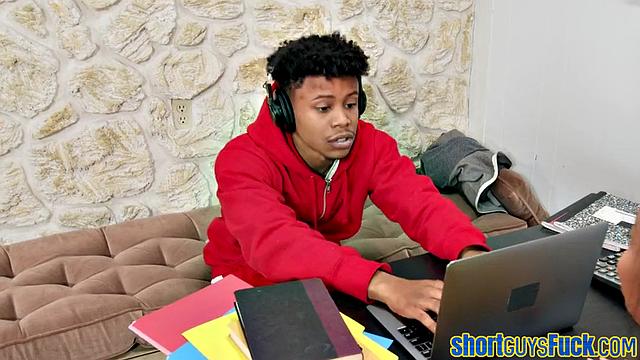 cute babe banged by short BBC king