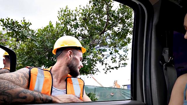 Picked-up straight worker fucks greedy gay asshole in van