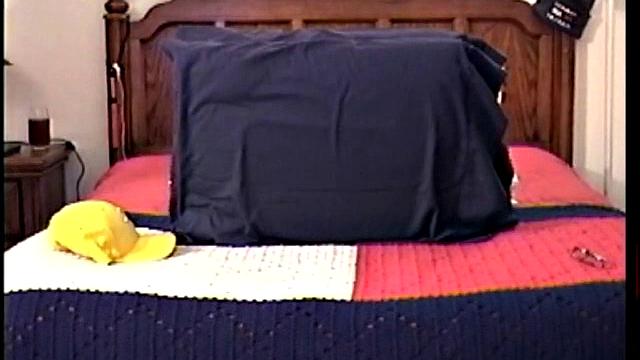 Sucking Str8 and Hung Guy