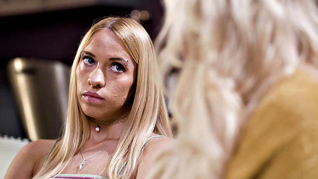 Petite dyke bitch seduced by MILF slut b4 eating pussy