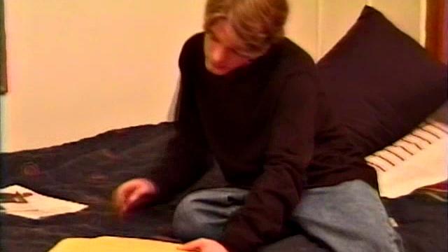 Twinks Doing in the Shower