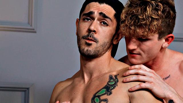 NextDoorTwink Pledges Trick Sexy Fratboys Into Fucking