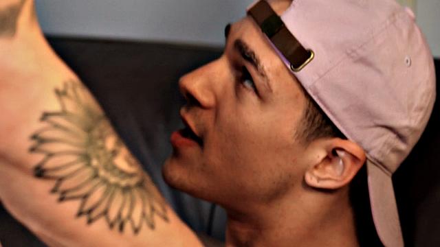 NextDoorTwink Pledges Trick Sexy Fratboys Into Fucking