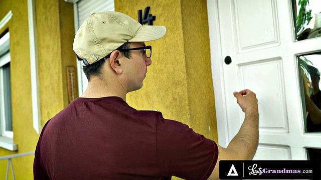 LUSTY GRANDMAS - Horny Granny Marsha Seduces Delivery Stud for Fuck