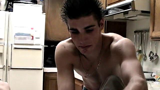 Messy Foot Play With Straight Dudes - Evan Heinze And Ian Madrox