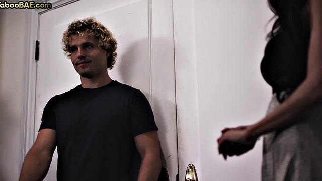 Stunning babe rides her cock after intense deepthroat