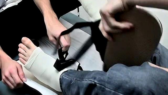 Foot Cast for Evan in Need - Featuring Evan Heinze and Ian Madrox