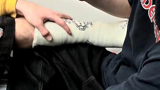 Foot Cast for Evan in Need - Featuring Evan Heinze and Ian Madrox