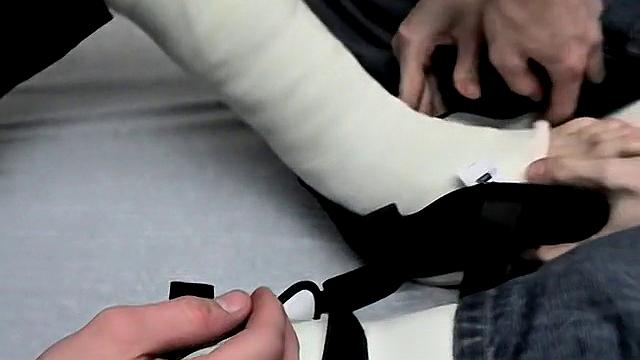 Кастинг на ноги для Эвана в нужде - с Эваном Хайнцем и Иэном Мадроксом
