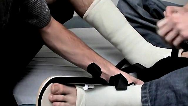 Foot Cast for Evan in Need - Featuring Evan Heinze and Ian Madrox