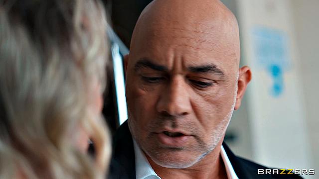 Cheating Wife Gets She Deserves