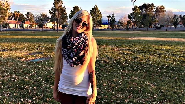 Introducing Kissa Sins