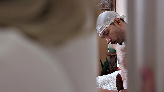 Horny Cougar Catches Roomie Jerking & Fucks Him - DFxtra