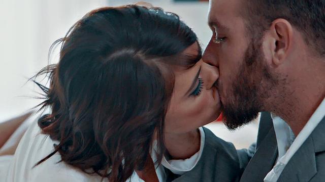 Brunette Beauty Made Love By Stranger - EroticaX