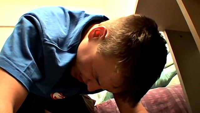 Peachy Booty Receives Spanking - Ian Madrox And Jeremiah Johnson