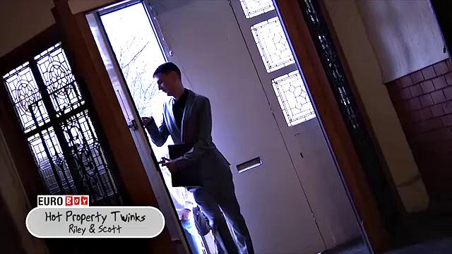 HOT PROPERTY TWINKS - Scene 2 - Riley & Scott