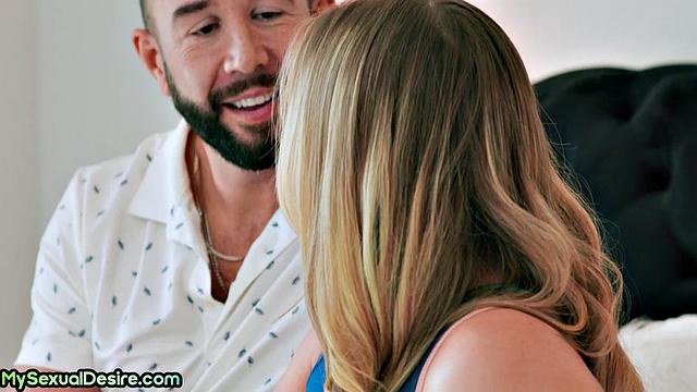 Horny blonde gets pussyfucked by BF