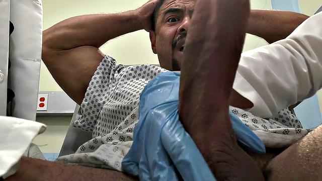 Bisex dudes fuck with nurse in threesome in medical room