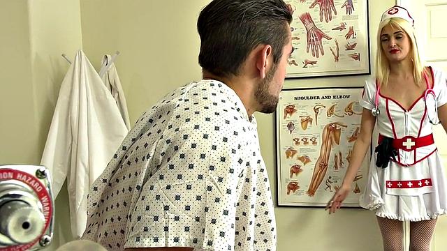 Bisex dudes fuck with nurse in threesome in medical room