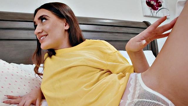 Hairy babe pussypounded by BF after teasing