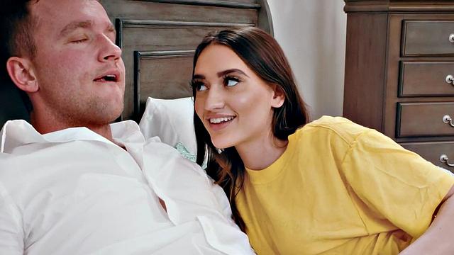 Hairy babe pussypounded by BF after teasing