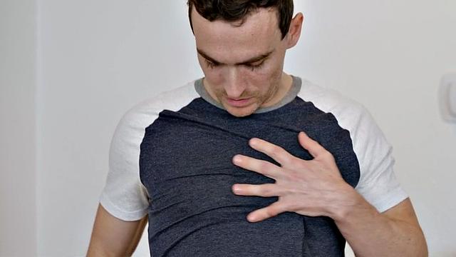 Amateur eager jock wanking his cock solo before cumshot