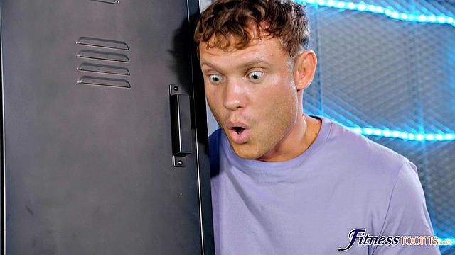 Big ass ebony Latina sex at gym