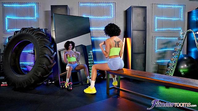 Big ass ebony Latina sex at gym