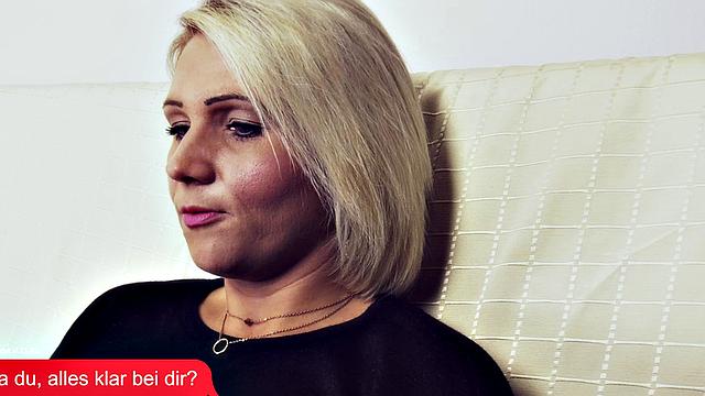 блондинка трахается с парнем после знакомства в тиндере