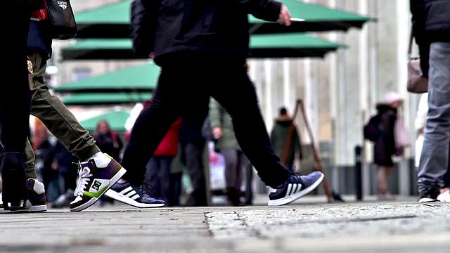 Tinder Date on Good Friday