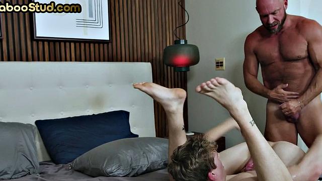 Cumming stepdaddy barebacks twink skinny asshole