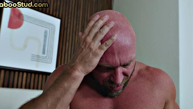 Cumming stepdaddy barebacks twink skinny asshole