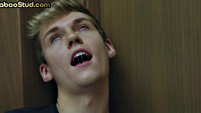 Cumming stepdaddy barebacks twink skinny asshole