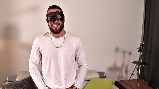 Athletic masked jock wanks cock and cums after casting