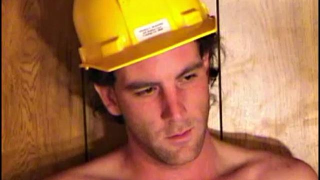 William strips down and takes a hard pounding at work