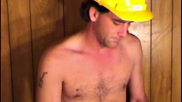 William strips down and takes a hard pounding at work